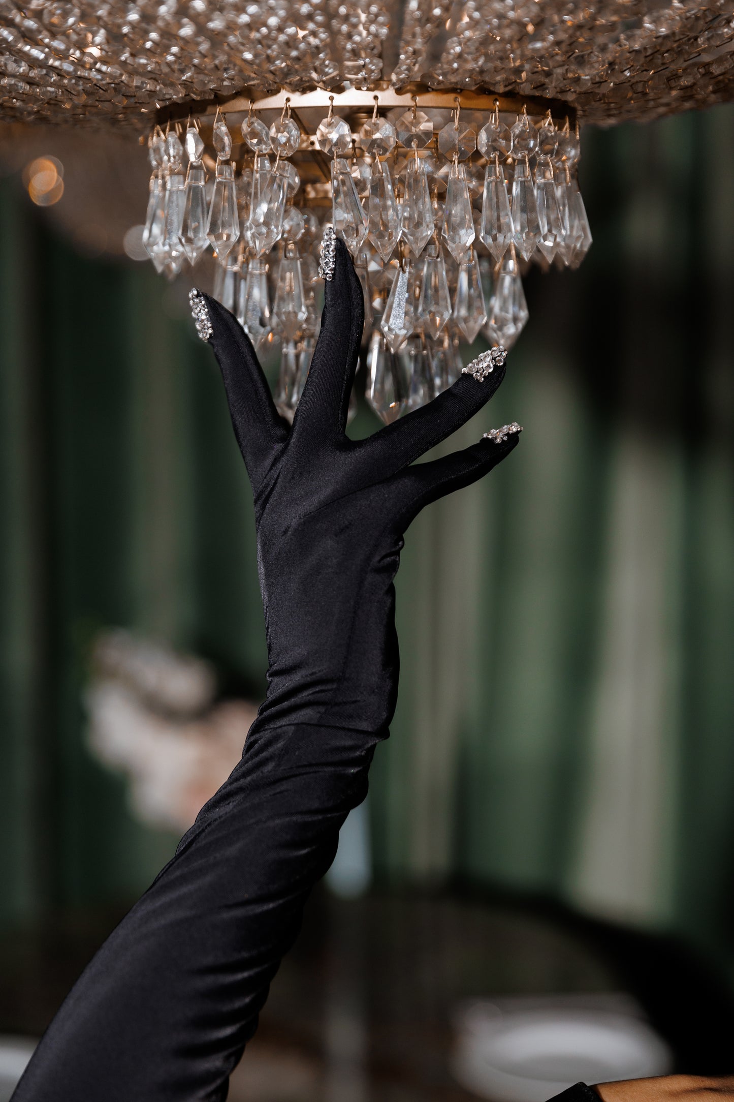 Black Champagne Gloves