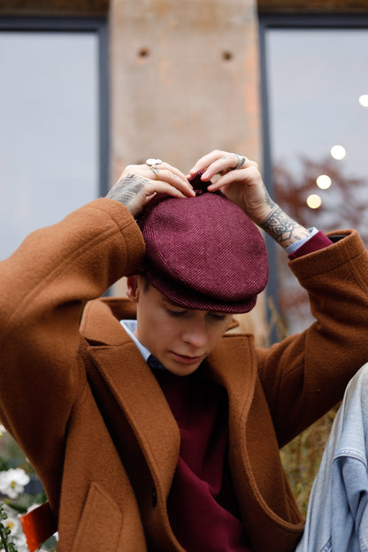 Kepi Bordeaux з Вушками