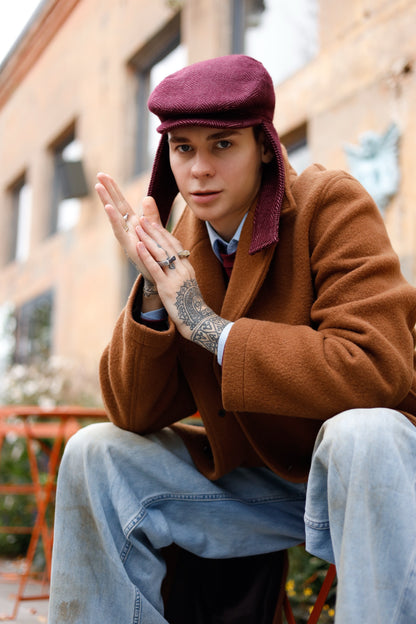 Kepi Bordeaux з Вушками