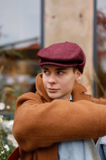 Kepi Bordeaux з Вушками