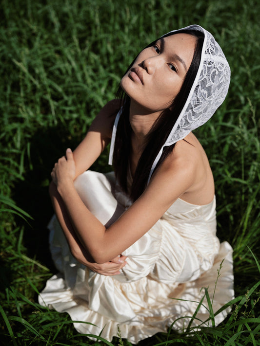 White Gentle Lace Bonnet