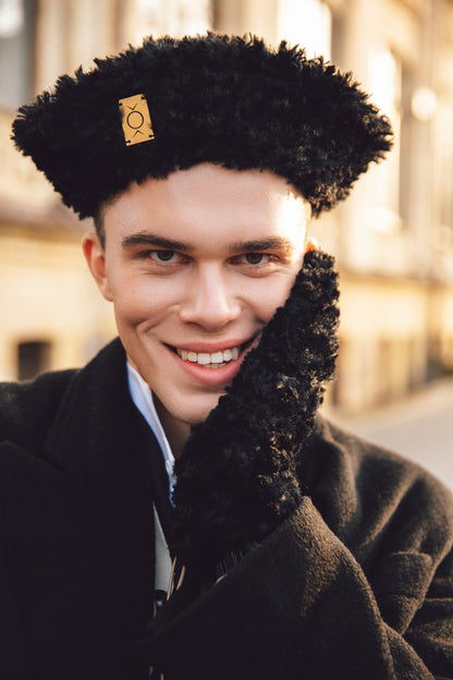 Black Lamb Mittens