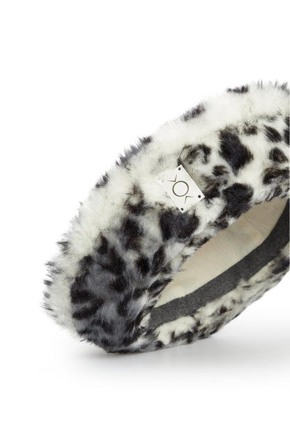 Fluffy Leopard Sea Hat